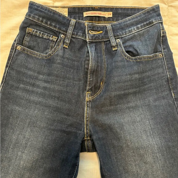 Levis jean - Picture 4 of 7